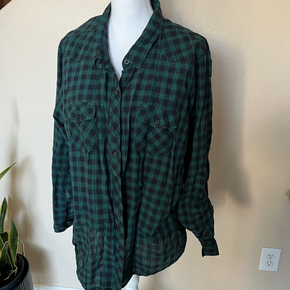 Torrid Green & Black Plaid Button-Up Shirt